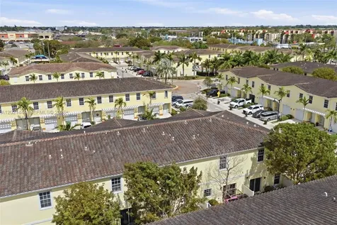 4032 NW 11th Street Lauderhill FL 33313