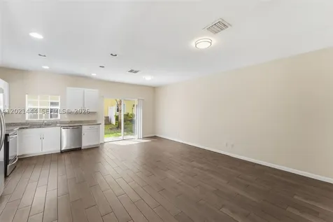 4032 NW 11th Street Lauderhill FL 33313