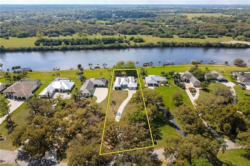 1261 Riverbend Drive Other City - In The State Of Florida FL 33935