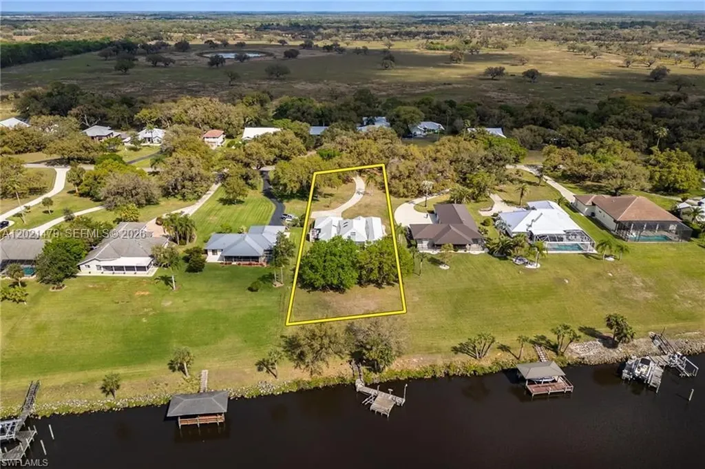 1261 Riverbend Drive Other City - In The State Of Florida FL 33935