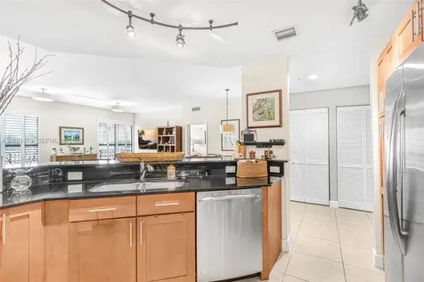 8395 SW 73rd Avenue Miami FL 33143