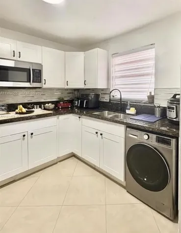6175 W 20th Avenue Hialeah FL 33012