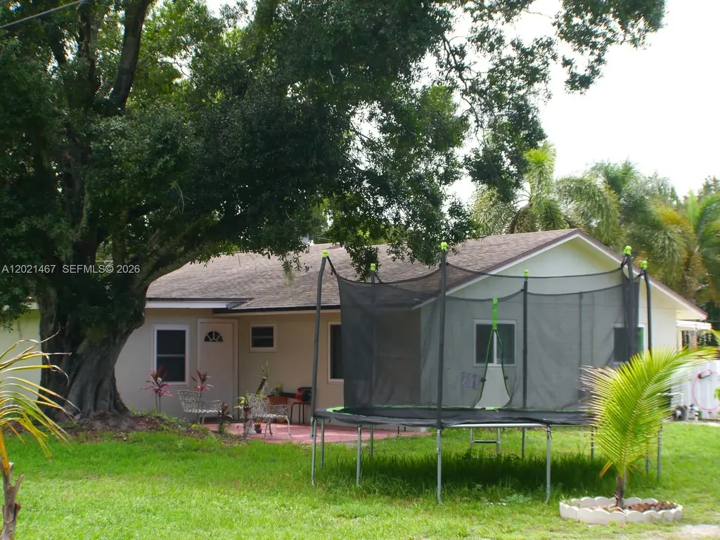 10646 Barn Road Lake Worth FL 33449