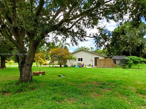 10646 Barn Road Lake Worth FL 33449