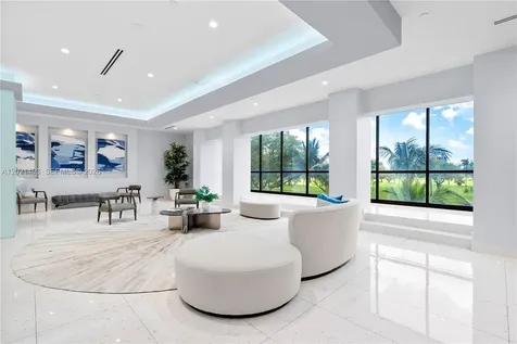 20335 W Country Club Drive Aventura FL 33180