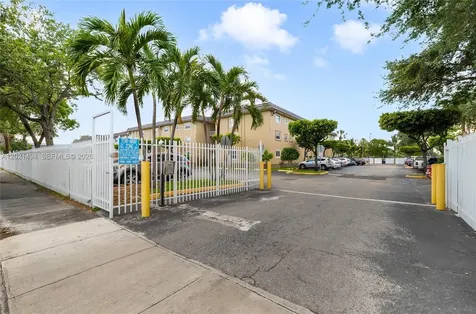 4655 Palm Avenue Hialeah FL 33012