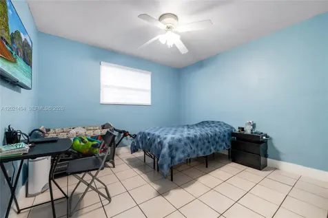 4655 Palm Avenue Hialeah FL 33012