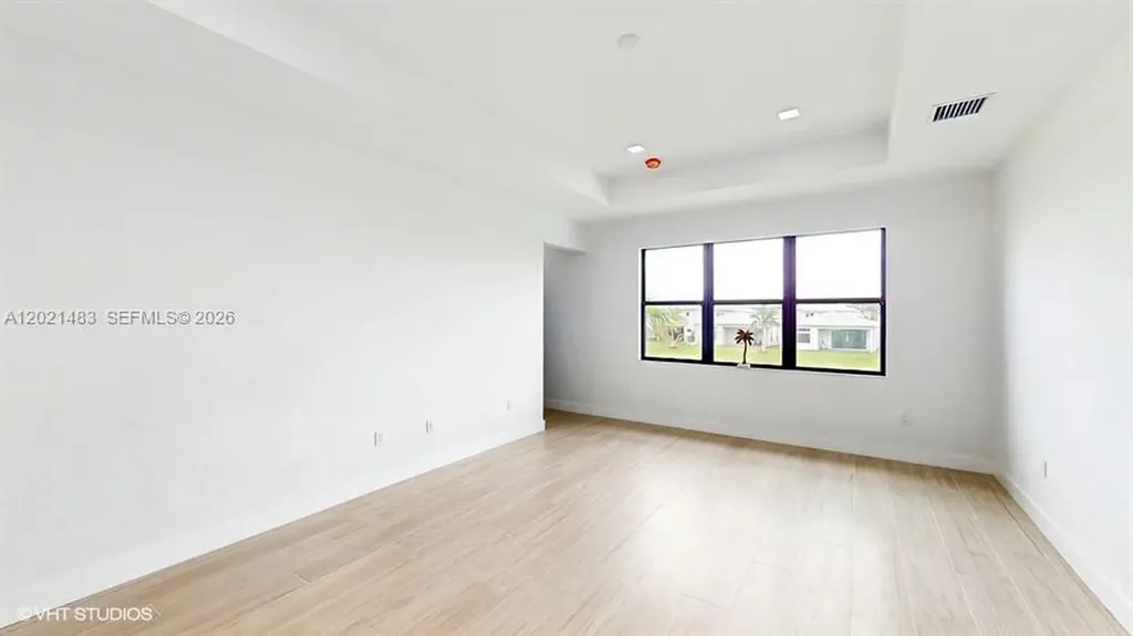 8350 Royal County Down Road Boca Raton FL 33434