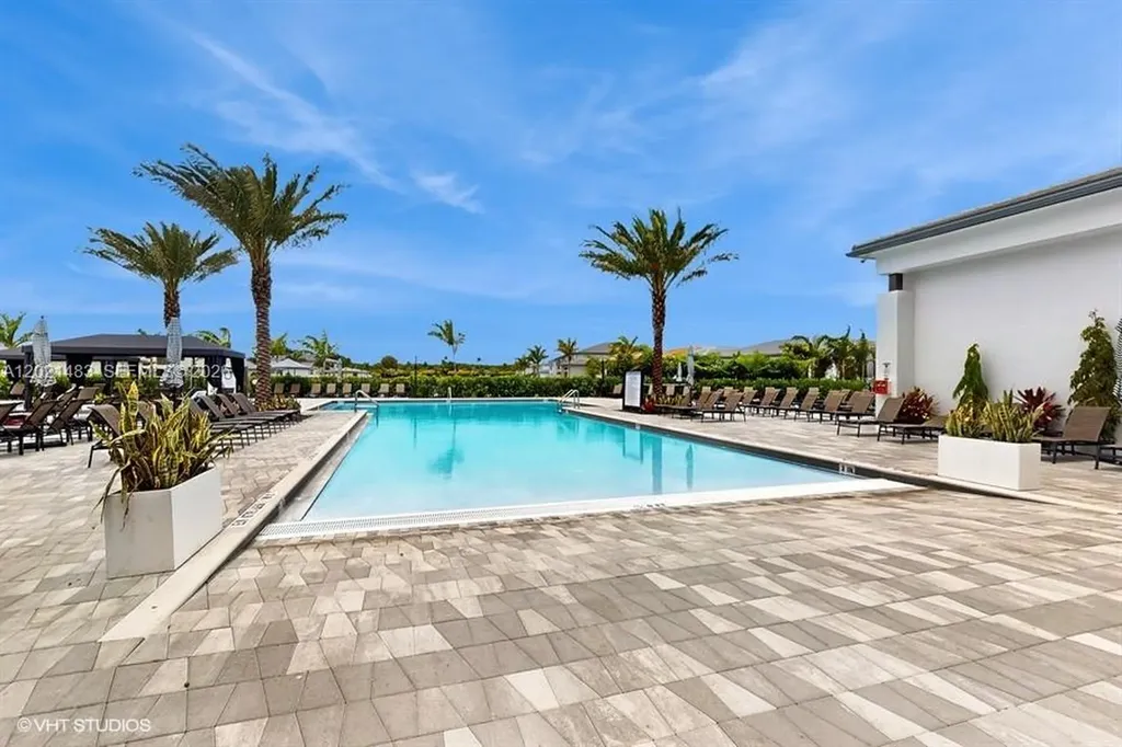 8350 Royal County Down Road Boca Raton FL 33434