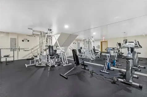 8860 Fontainebleau Boulevard Miami FL 33172