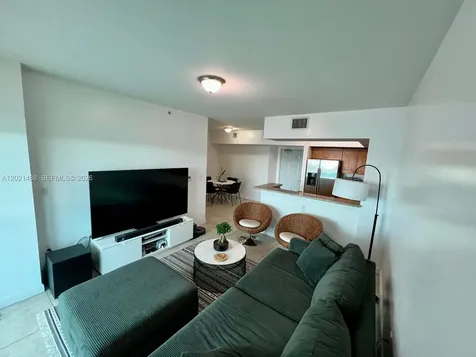 1723 SW 2nd Avenue Miami FL 33129