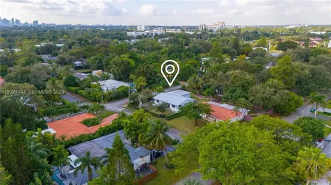 8910 NE 9th Court Miami FL 33138