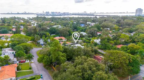 8910 NE 9th Court Miami FL 33138