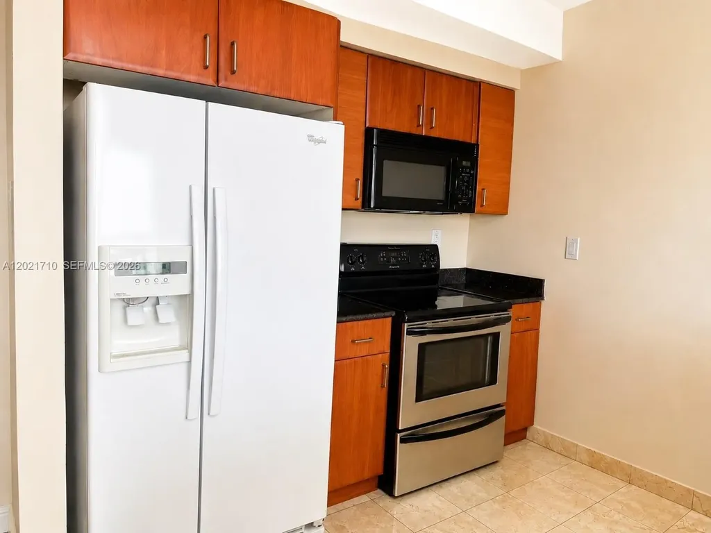 18001 Collins Avenue Sunny Isles Beach FL 33160