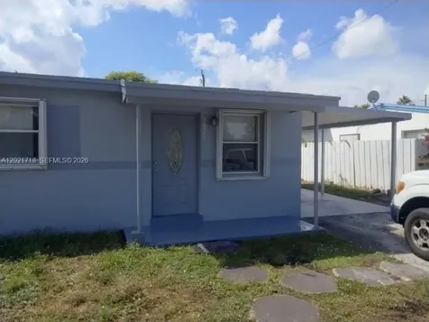1021 W 2nd Street Riviera Beach FL 33404