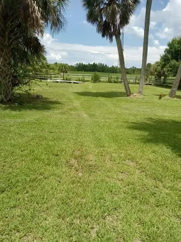 1326 Red Barn Road Moore Haven FL 33471