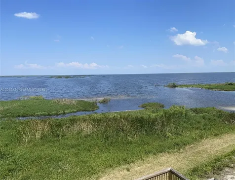 1326 Red Barn Road Moore Haven FL 33471
