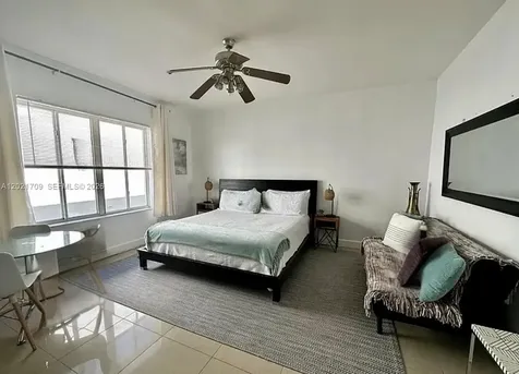 3700 Collins Avenue Miami Beach FL 33140