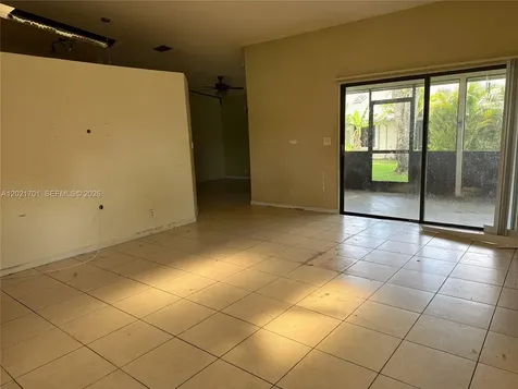 6014 NW 78th Way Tamarac FL 33321