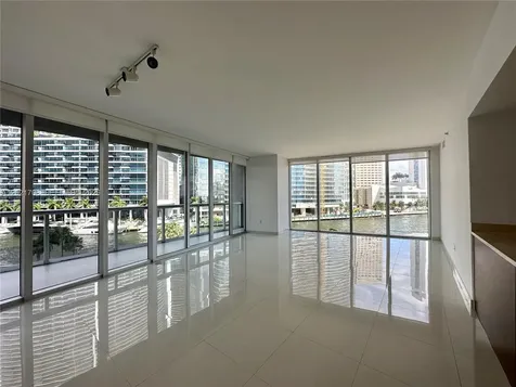 465 Brickell Avenue Miami FL 33131