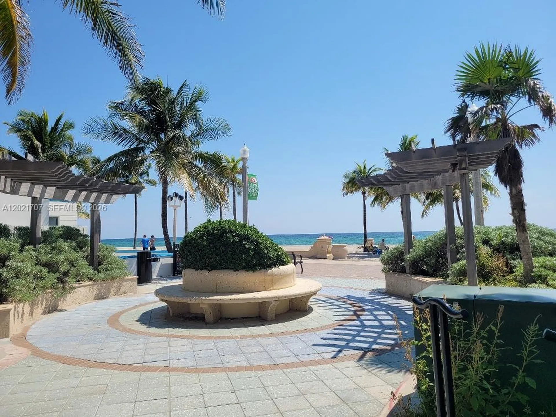 322 Harding Street Hollywood FL 33019
