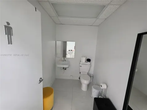 10420 NW 37th Terrace Doral FL 33178
