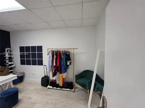 10420 NW 37th Terrace Doral FL 33178