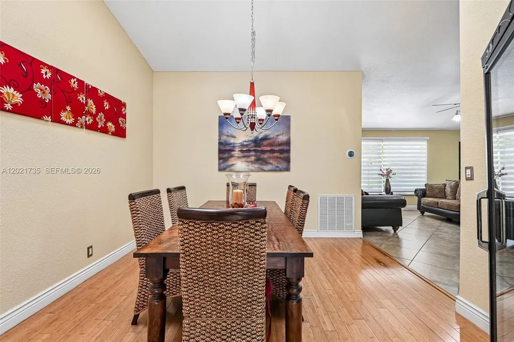 483 NW 107th Avenue Coral Springs FL 33071
