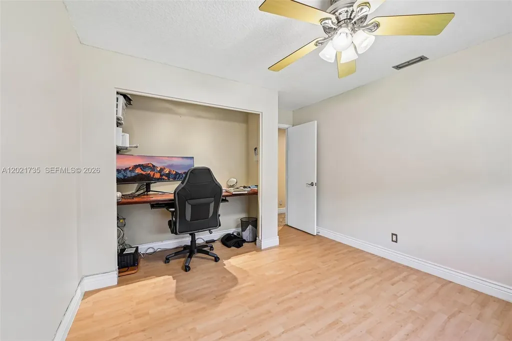 483 NW 107th Avenue Coral Springs FL 33071