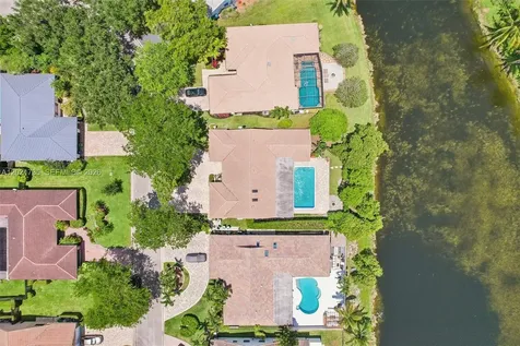 483 NW 107th Avenue Coral Springs FL 33071