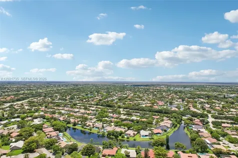 483 NW 107th Avenue Coral Springs FL 33071
