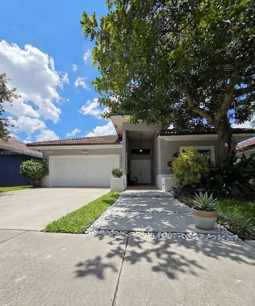 2908 N 36th Avenue Hollywood FL 33021
