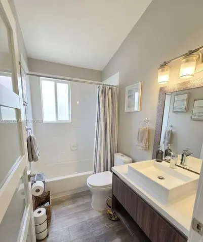 2908 N 36th Avenue Hollywood FL 33021