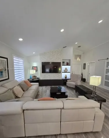 2908 N 36th Avenue Hollywood FL 33021