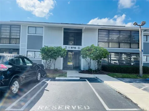 9715 Hammocks Boulevard Miami FL 33196