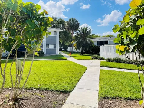 9715 Hammocks Boulevard Miami FL 33196