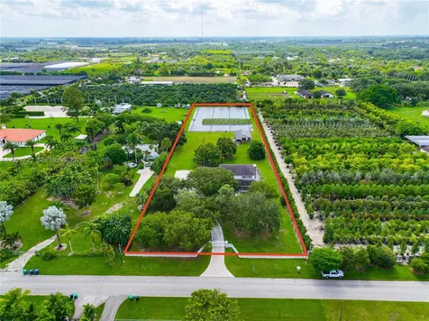 24545 SW 192nd Avenue Homestead FL 33031