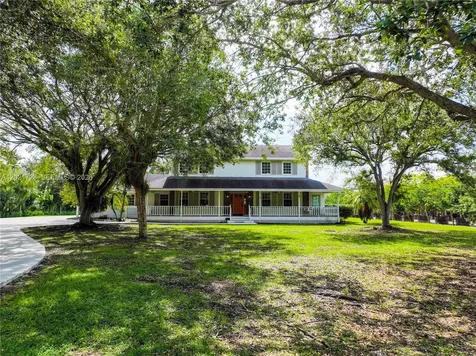 24545 SW 192nd Avenue Homestead FL 33031