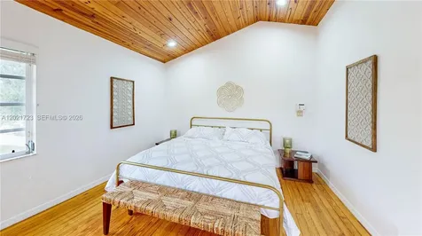 24545 SW 192nd Avenue Homestead FL 33031