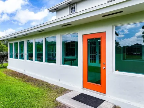 24545 SW 192nd Avenue Homestead FL 33031