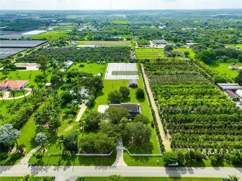24545 SW 192nd Avenue Homestead FL 33031