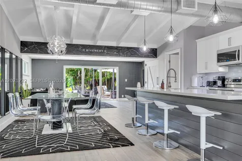 2407 Nassau Lane Fort Lauderdale FL 33312