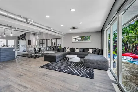 2407 Nassau Lane Fort Lauderdale FL 33312