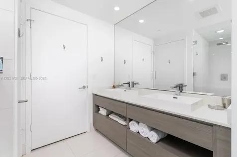 460 NE 28th Street Miami FL 33137
