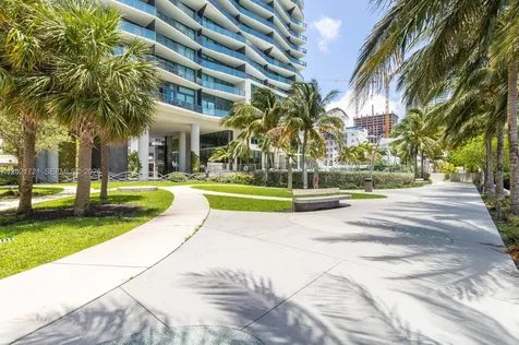 460 NE 28th Street Miami FL 33137