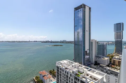 460 NE 28th Street Miami FL 33137