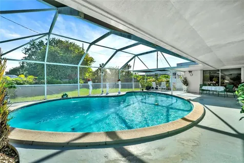 11260 SW 181st Terrace Miami FL 33157