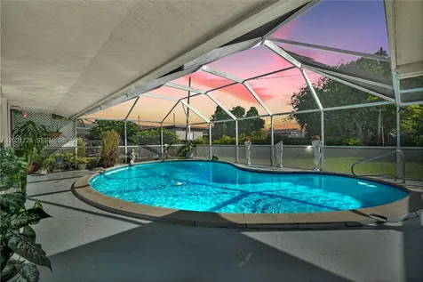 11260 SW 181st Terrace Miami FL 33157