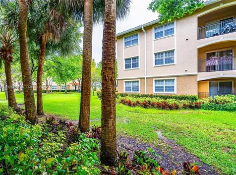 215 SW 117th Terrace Pembroke Pines FL 33025