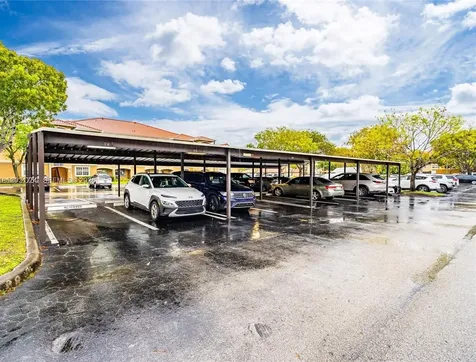 215 SW 117th Terrace Pembroke Pines FL 33025